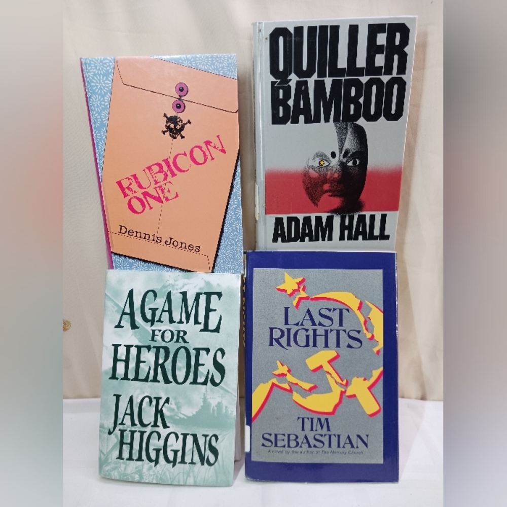 Lot Of 4-Lg Print Hardback Books/ Adveture Suspense Fiction/ Various Authors